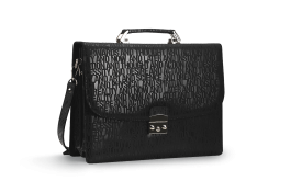 Επαγγελματική τσάντα σε μαύρο χρώμα από γνήσιο δέρμα με εκτύπωση снимка